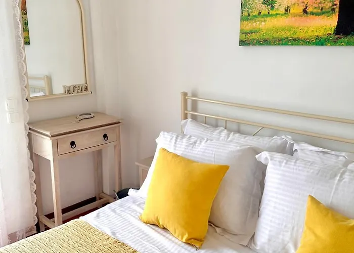 E Mare & * 蒂锡利维